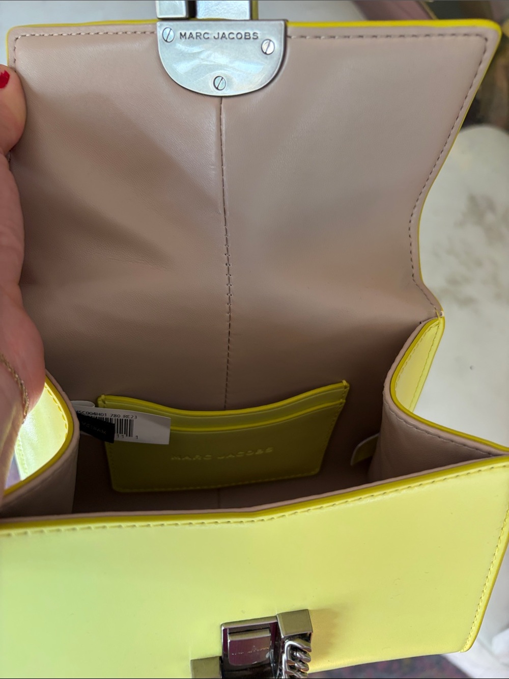 Marc Jacobs St. Marc Neon Yellow Leather - Picture 5 of 5